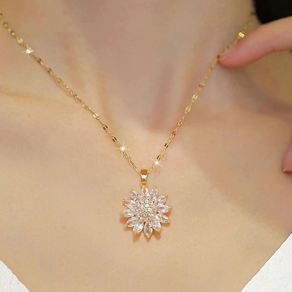 Sunflower Shape CZ Pendant Necklace For Women Gold Color Korean Clavicle Chain Full Zirconia Luxury Necklace Wedding Jewelry