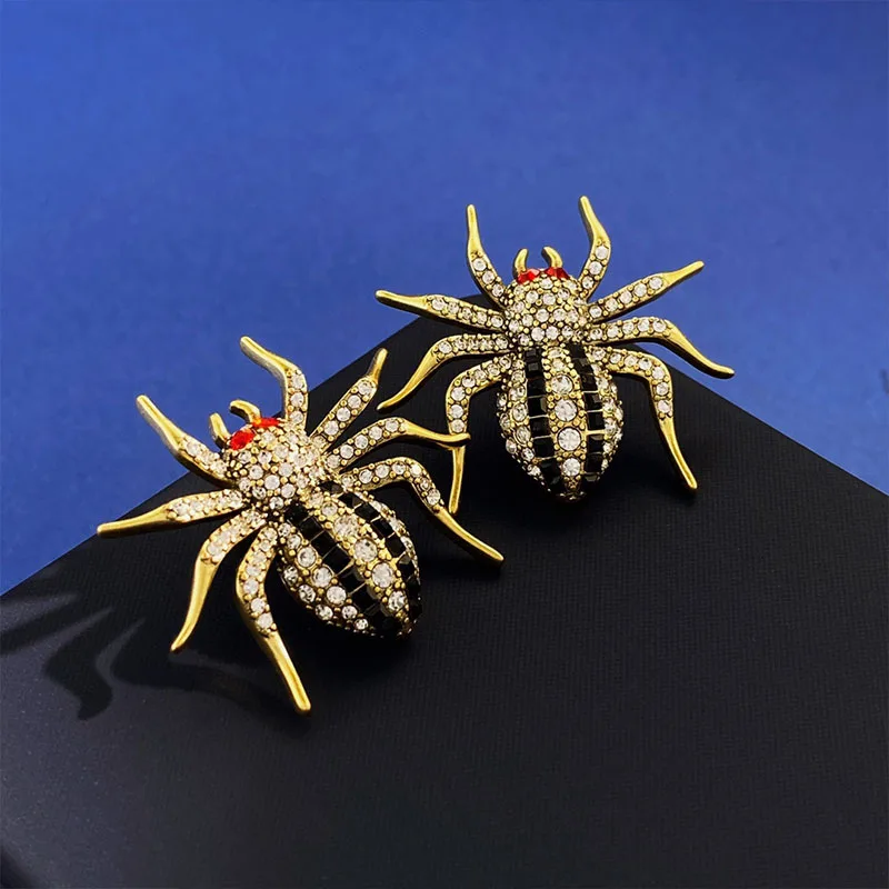 

Exaggerated personality full of zircon spider retro men and women's earrings