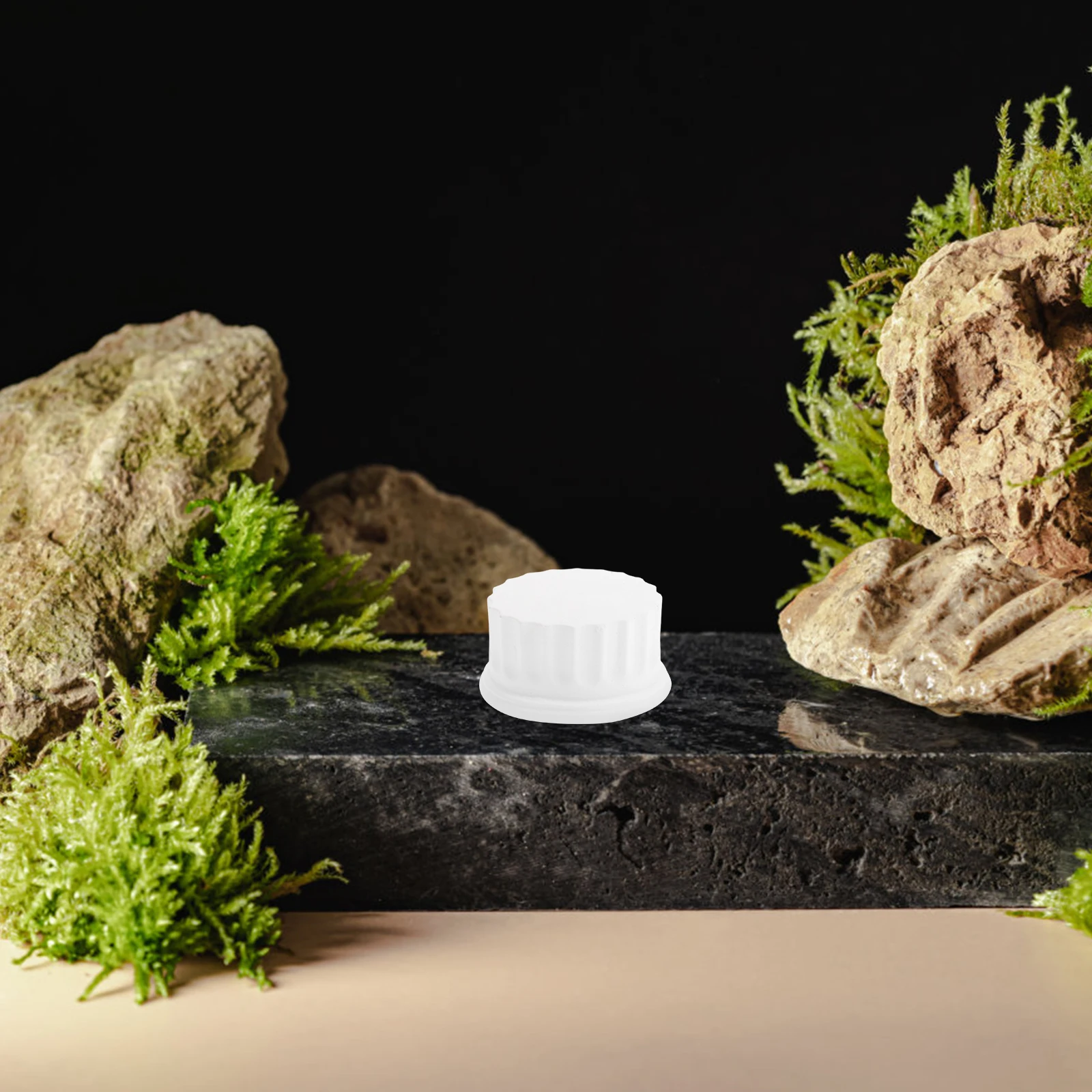 

Plaster naments Roman Pillar Statue Desk Decoration Gypsum Decorative Home Interior Design Photography Props Craftsmanship