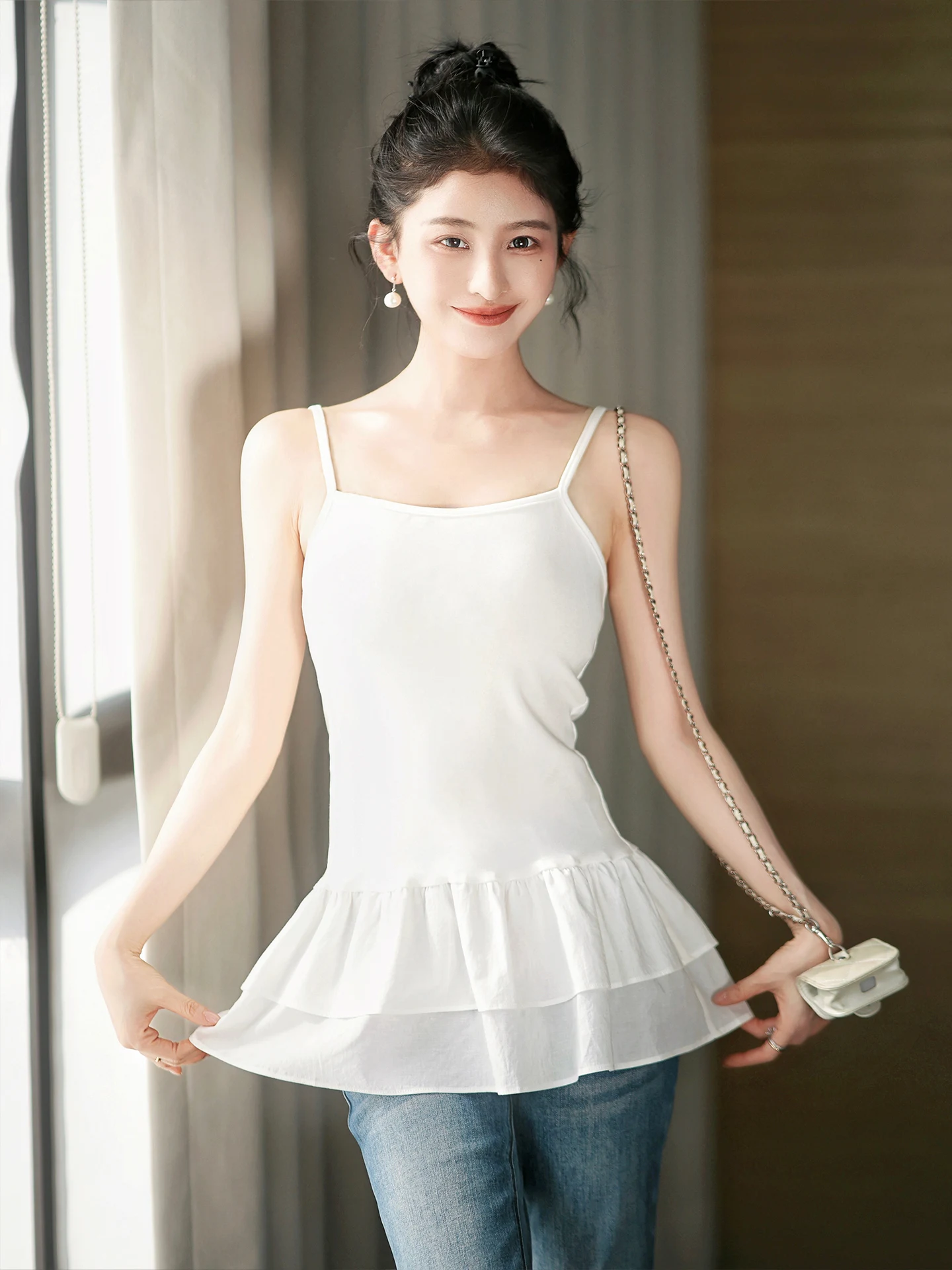 

Adjustable Strap Modal Silk Cotton Double Layer Hem High Elasticity round Neck Vest for Women Commute Style Business Casual