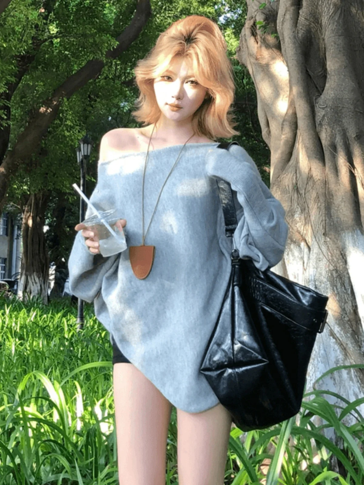 

Асимметричный свитер с открытыми плечами, осень-зима 2025 года, дизайн с рукавами «летучая мышь», Dialecticism, эстетичная свободная вязка, женская мода