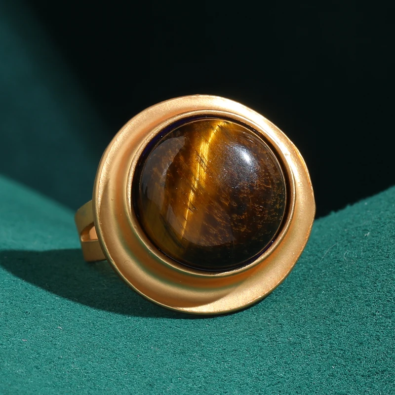 

Retro Tiger's Eye Rings Natural Stone Vintage Round Jewelry Luxury Antique Gold Plated Accessories Female 2026 Banquet Art Decos