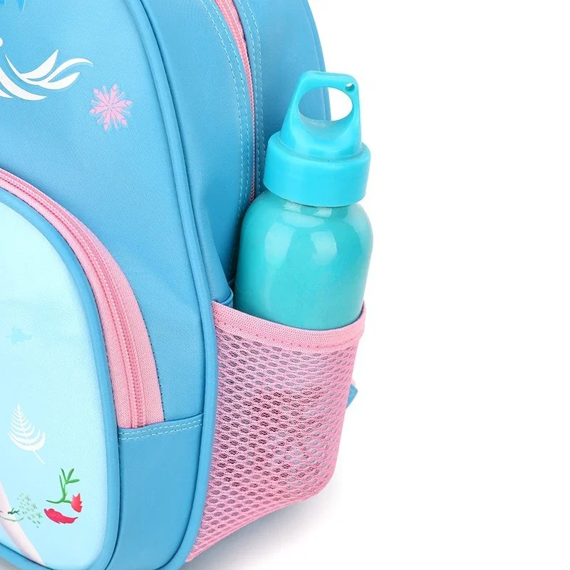 ديزني 2025 حقيبة مدرسية فروزن الابتدائية الجديدة للأولاد والبنات حقيبة ظهر كرتونية لرياض الأطفال حقيبة مدرسية لطيفة للفتيات