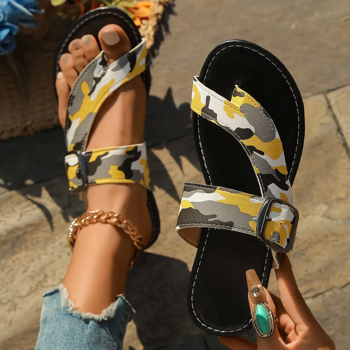 

Women Slippers Fashion Clip Toe Women Shoes Leopard Print Comfort Sandals Casual Peep Toe Slip on Slippers Beach Slides Women