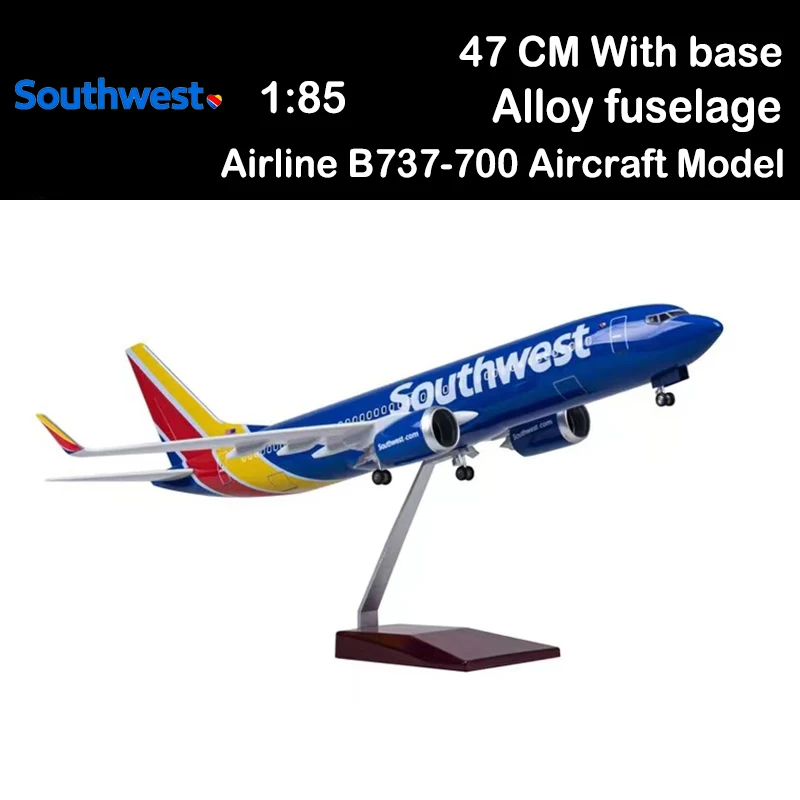 

47CM 1/85 Scale Southwest Airline B737-700 Aircraft Model W Light and Wheel Diecast Plastic Resin Airliner Plane Airplane Toys