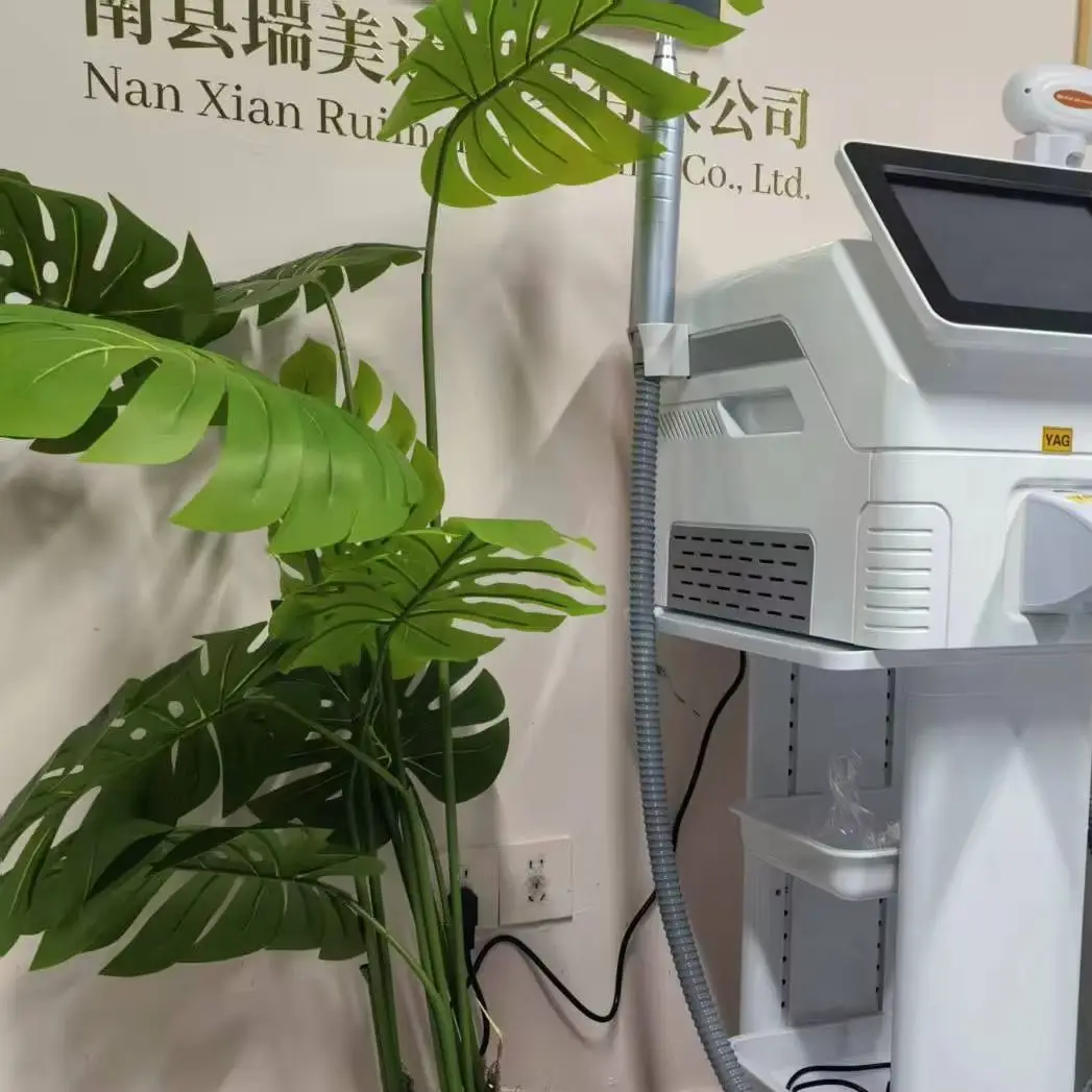 

2-in-1 Diode Picosecond Machine -755 808 940 1064nm For Permanent Hair Removal Tattoo Removal Skin Regeneration
