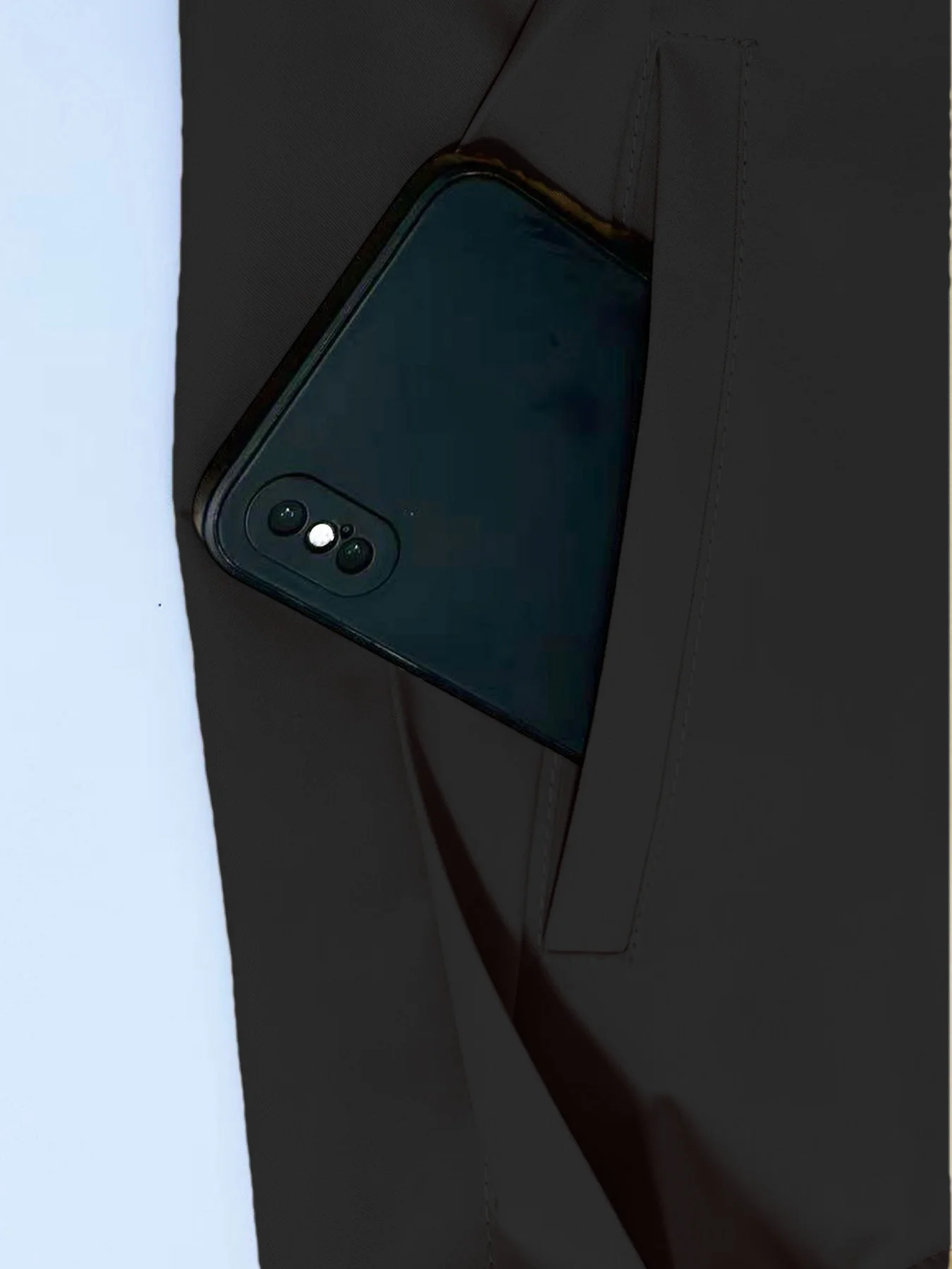 Herren Schwarze Wasserdichte Regenjacke mit Kapuze, Verstellbare Kapuze, Reißverschlusstaschen, Winddicht, für Outdoor-Wanderungen, Sport, Freizeit, Windbreaker-Mantel – Detail 2