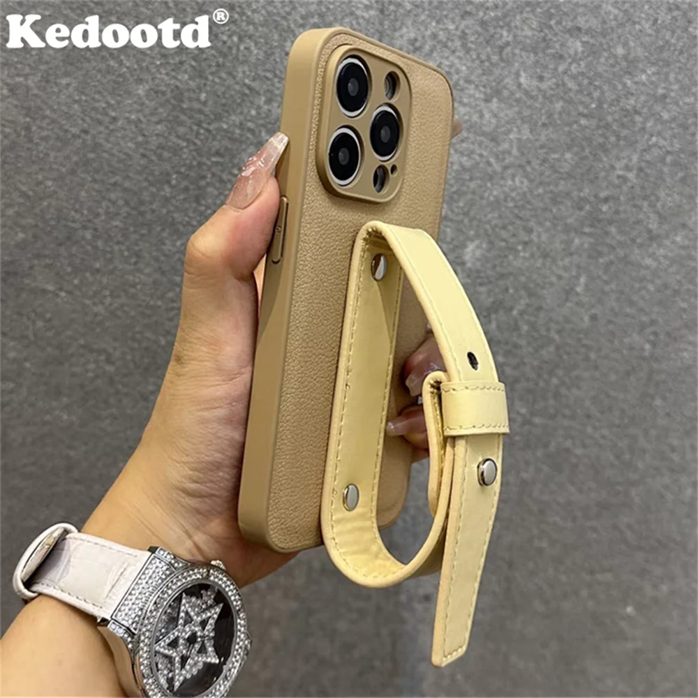 Fashion Matte Leather Wrist Strap Grip Phone Case For iPhone 16 15 14 Plus 13 12 Mini 11 Pro Max X XS XR 7 8 SE Shockproof Cover