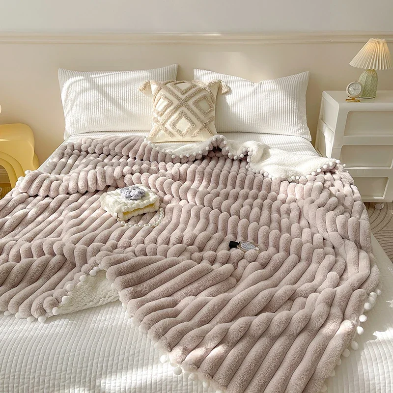 Tuscan Faux Rabbit Fur Warm Spring Blankets for Bed Luxury Faux Lamb's Wool Double Blanket Soft Fluffy Warmth Double Blanket