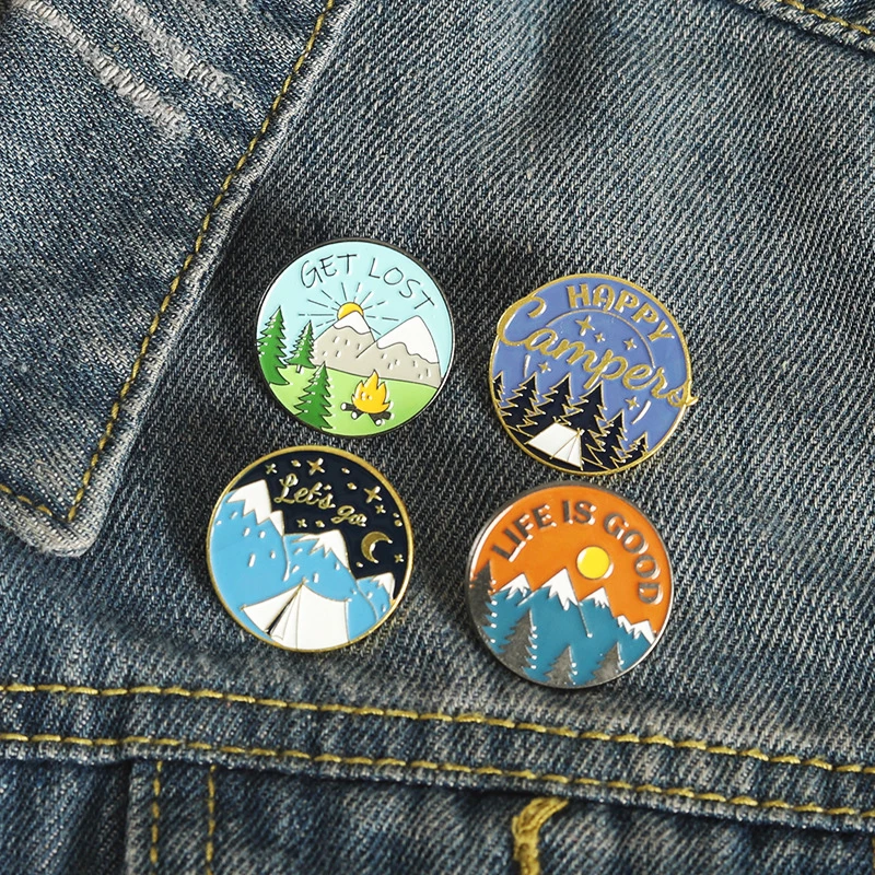 Mountain Peak Alloy Clothing Accessories Backpack Pin Badge Lapel Brooch Travel Pin Field Crossing Hiking Scenery Snow Scene