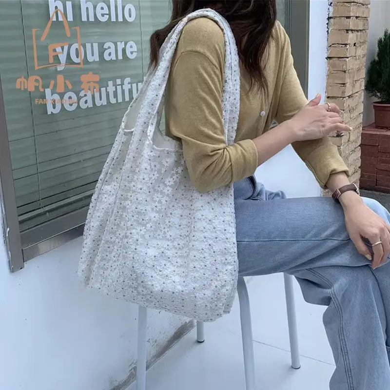 Women's Korean Style Mesh Flower Shoulder Bag with Large Capacity Underarm Bag Student Sweet New Light and Thin Canvas Open Bag