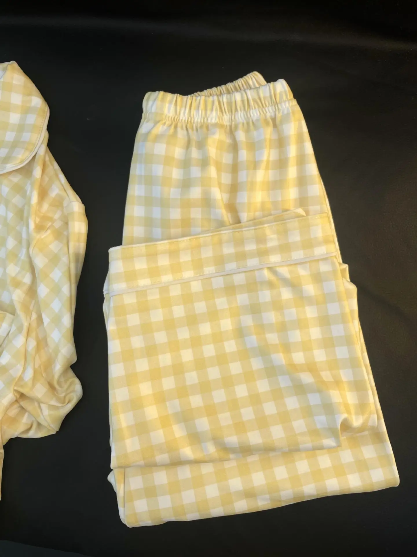 Leuke Rilakkuma Kiiroitori Duitse Fluwelen Pyjama Herfst en Winter Warme Lange Mouwen Broek Polka Dot Leuke Thuis Kleding Meisje Gift