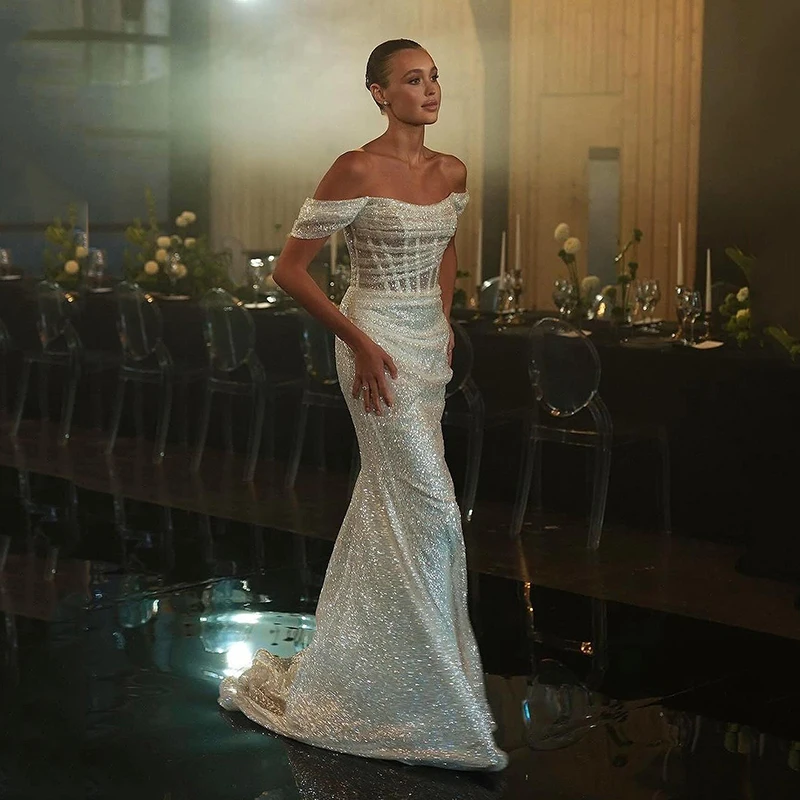 

Платье женское свадебное с юбкой годе, открытыми плечами и блестками