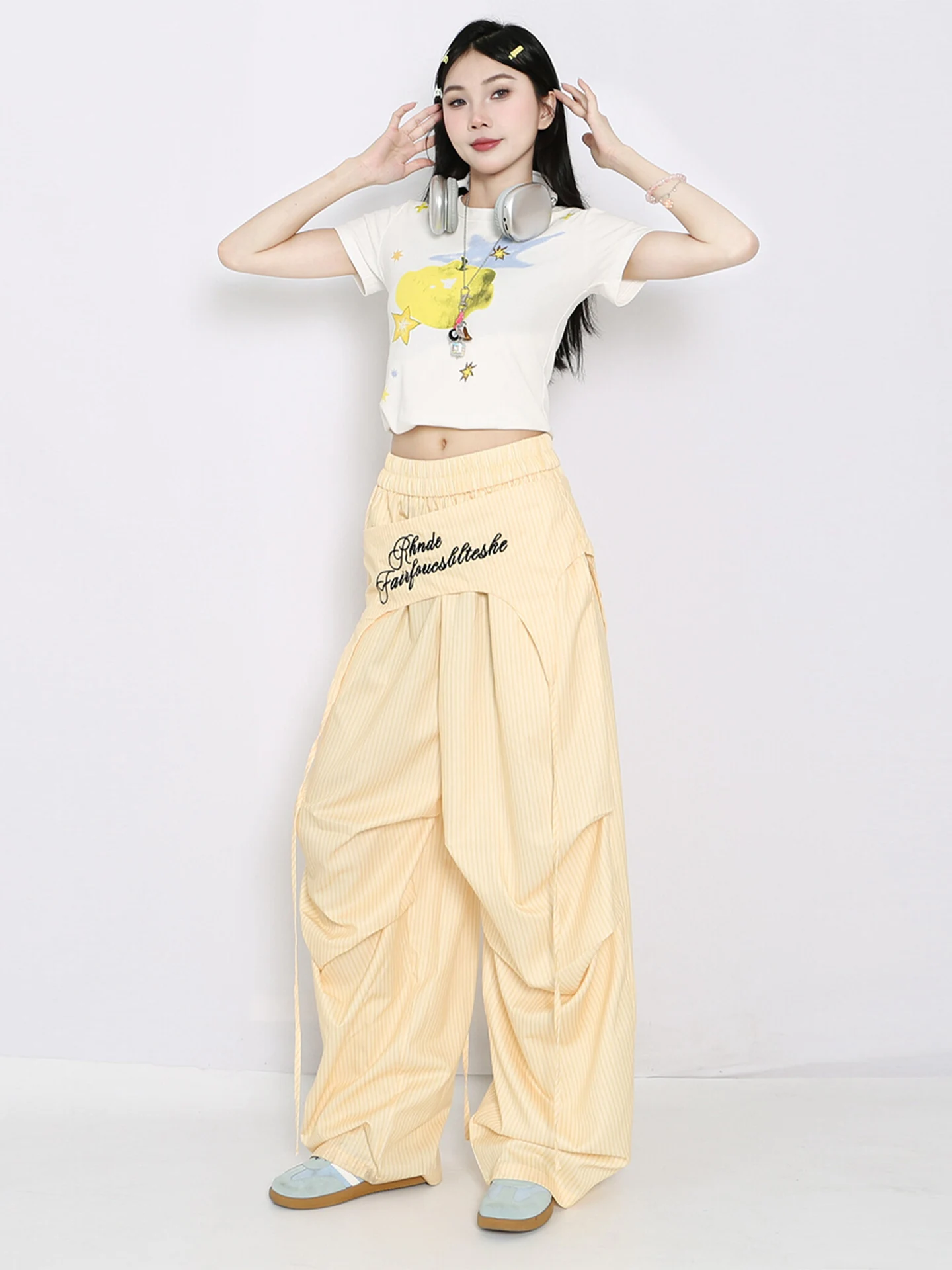 Retro American Design Embroidered Yellow Wide Leg Pants Loose Fit Lightweight Summer Casual Trousers for Women
