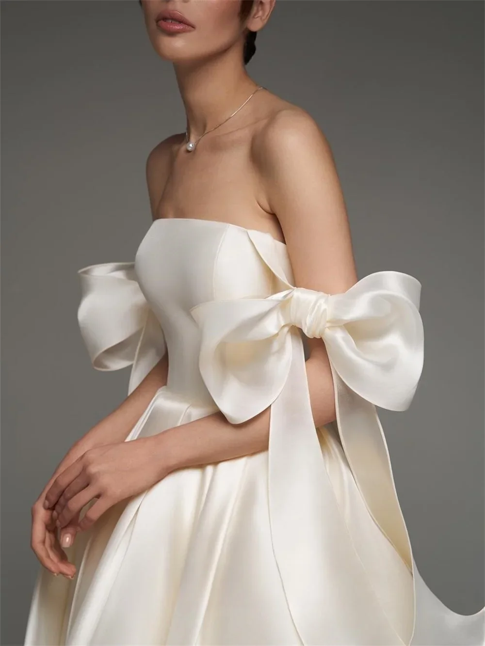 Robe de mariée trapèze élégante, col carré ivoire, épaules dénudées et longueur cheville, robe de soirée formelle, personnalisation