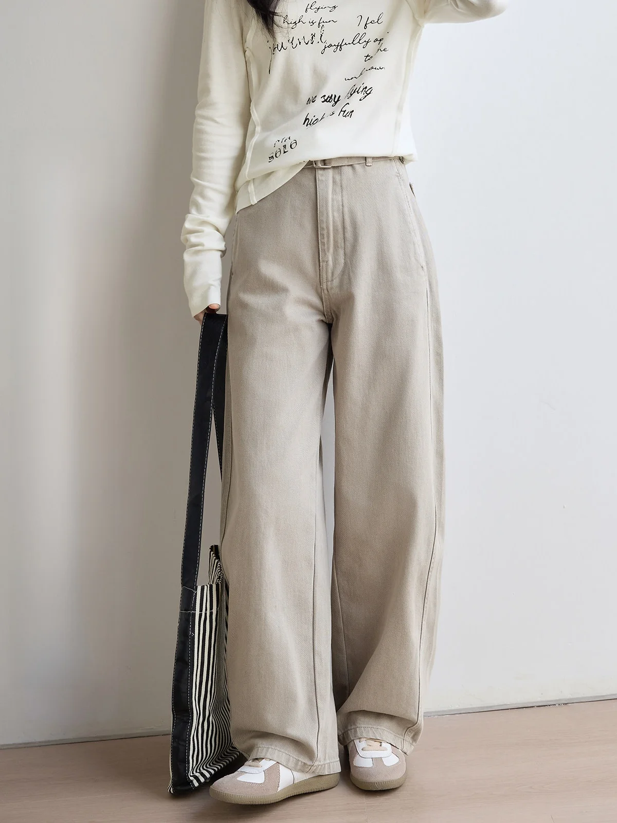 

Женские повседневные брюки цвета хаки с высокой талией, прямые, весна 2026, с оригинальным дизайном, для офиса, однотонные