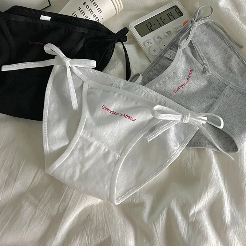 3-Piece Set Of Women's Low Waist Lace Up Sexy Triangle Pants 95% Cotton Solid Color Comfortable Underwear Women's Underwear