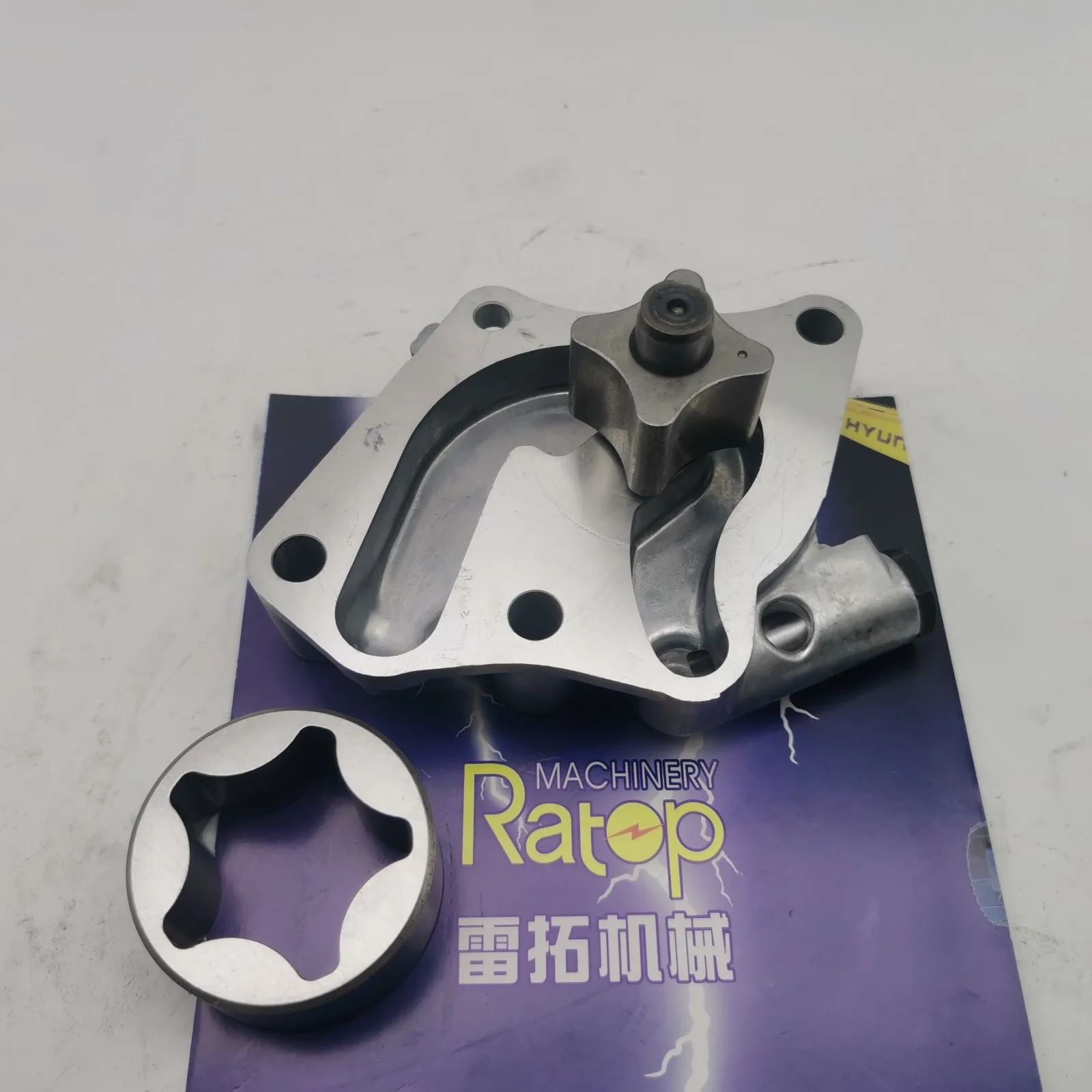 

Excavator Parts 4NTV98 4ntv98 Engine Oil Pump 129900-32001 129900-32000