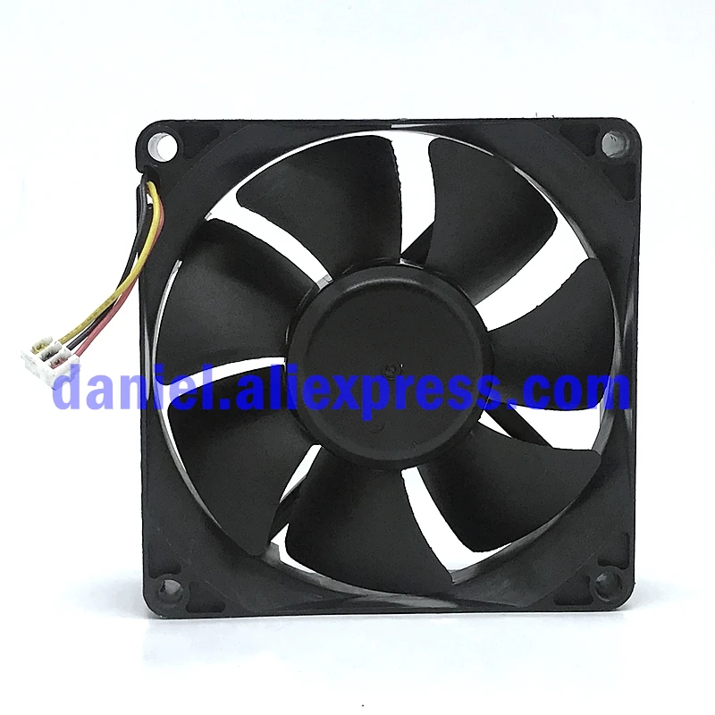 D08K-12TM 8025 12V 0.07A CPU power supply chassis 3-wire speed measurement silent fan