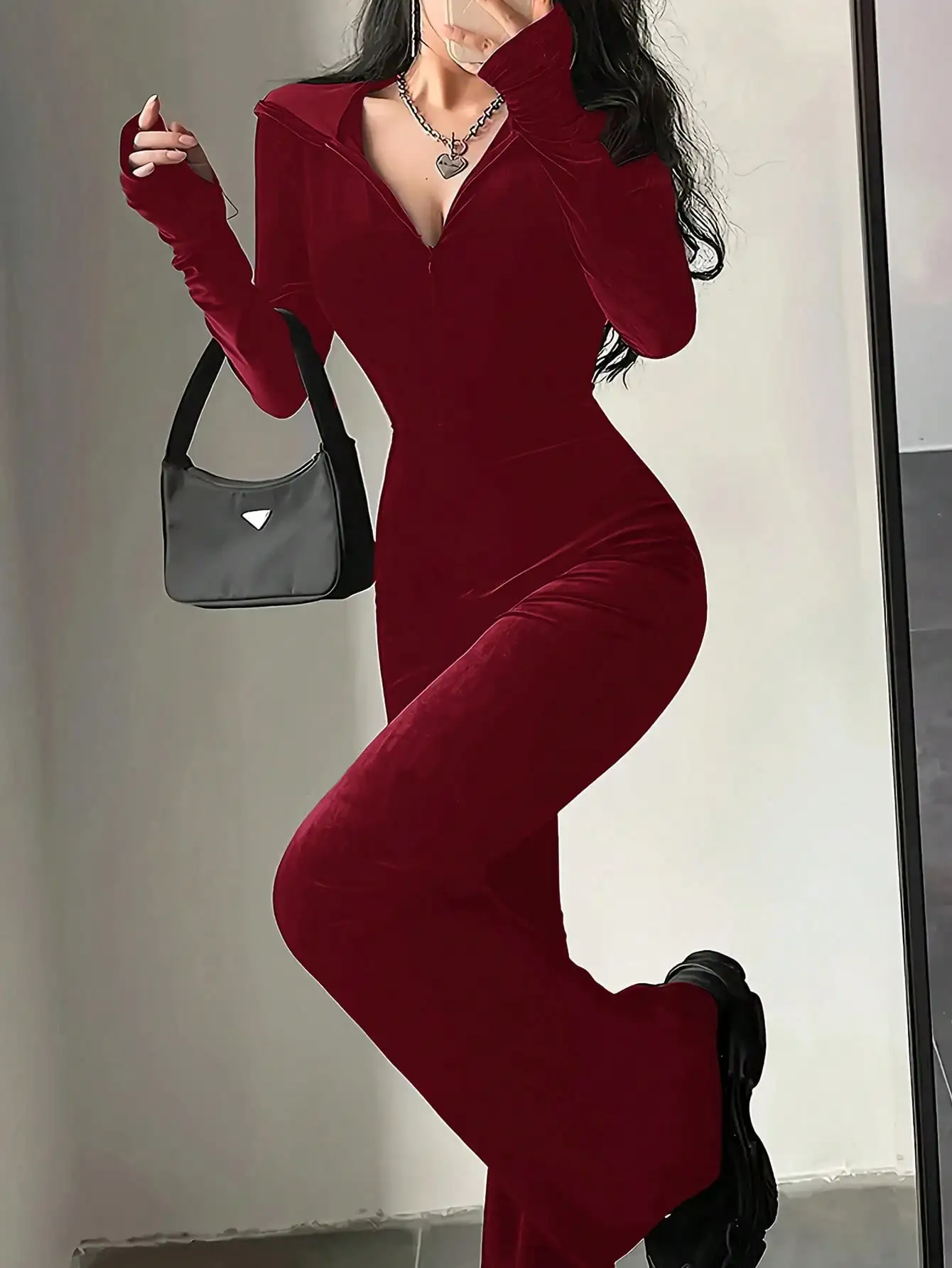 Elegant Burgundy Long-Sleeve Hooded Bodycon Jumpsuit. S35d93ebc91b0460b8261535a864af5f46