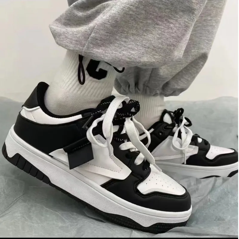 2024 New Plus Size Niche Men Casual Women Shoes Version of Sports and Leisure All Board Shoes Male Students Breathable Trend