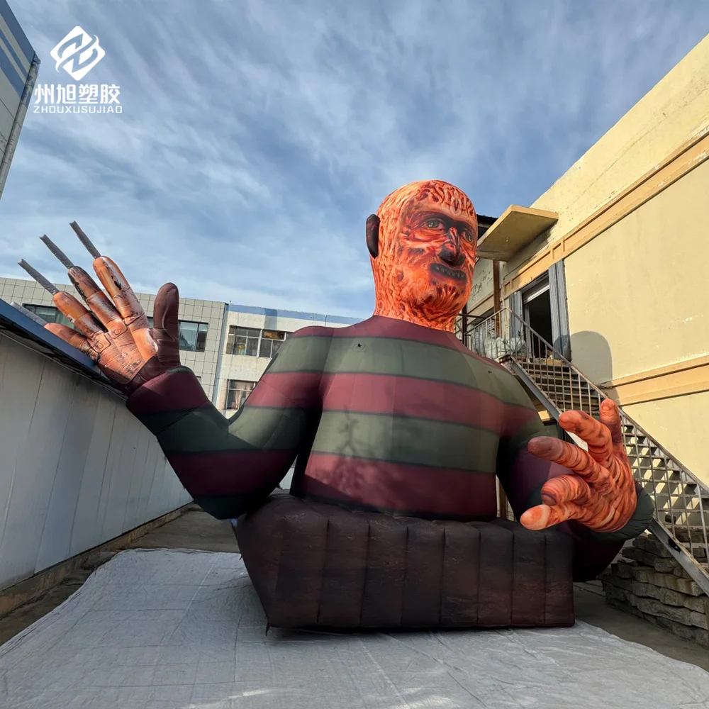 Inflatable monster, striped sweater-clad clawed human inflatable model, for Halloween horror show display
