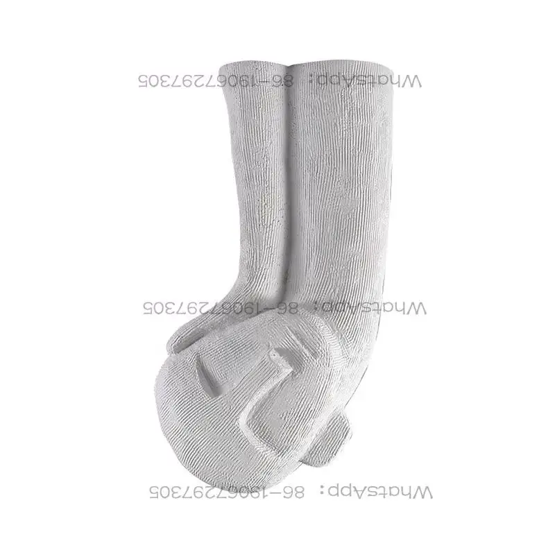 2565  Modern minimalist light luxury home decoration, figure, creative portrait art sculpture
