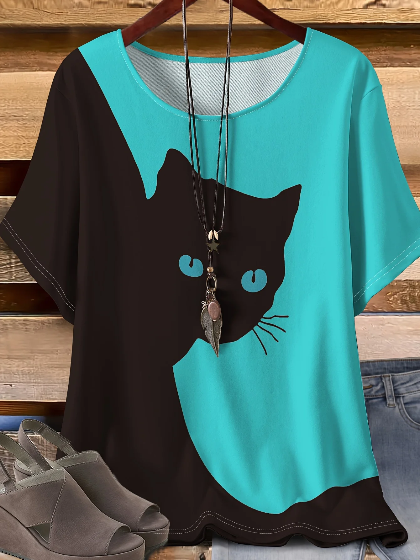 

2025 Summer New Women Plus Size Color Blocked Cat Pattern T-shirt with Turquoise Print for Women Casual T-shirt Quick Drying