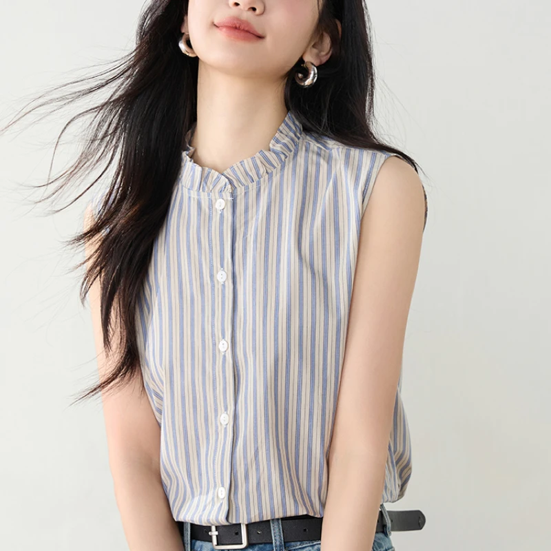 Camisa informal para mujer, camiseta sin mangas con una hilera de botones, ropa Popular coreana, Tops a rayas para primavera/verano 2025