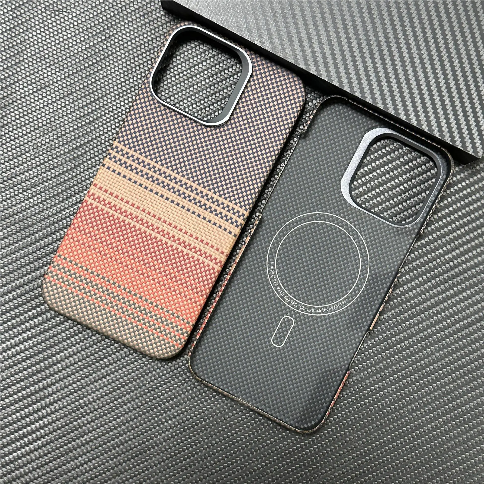 

Carbon fiber cover For iPhone16 Pro Max Phone case Real Aramid Carbon fiber Magnetic Case for iPhone 15 16 Pro fiber Case