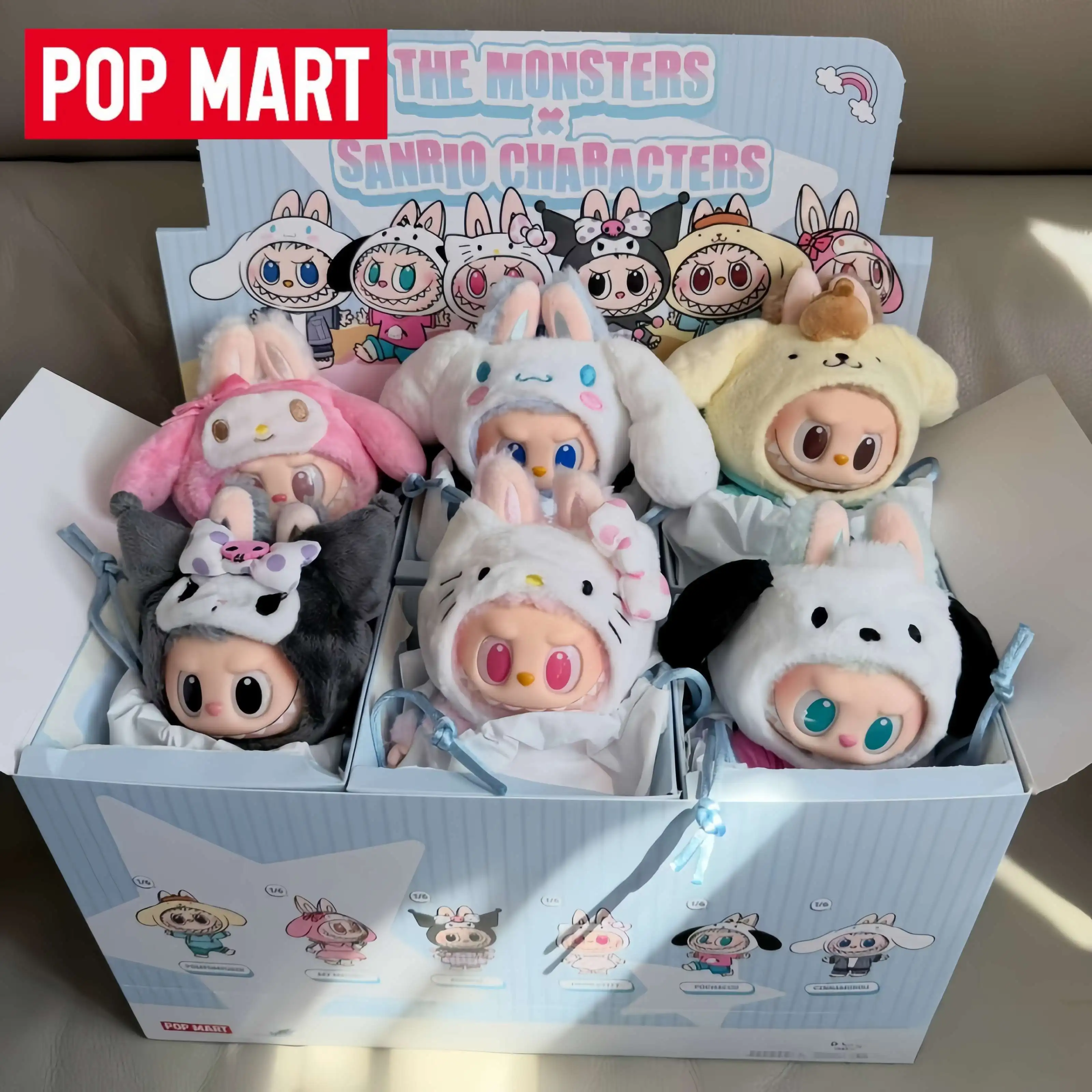 

Новая серия Pop Mart Labubu The Monsters Sanrio Characters: виниловые плюшевые игрушки-сюрпризы в закрытых коробках, милые украшения, фигурки для дома