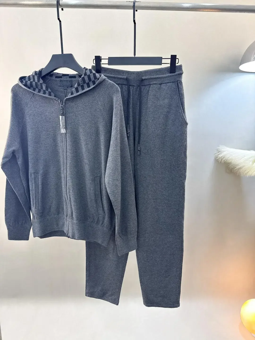 2026 Men Early Autumn Golf Knit Set Zip Hooded Knit Coat Comfort Long Trousers Outdoor Golf Casual Sportswear