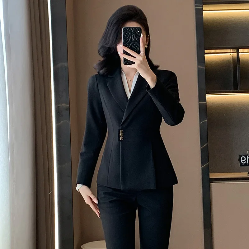 

Профессиональный женский костюм для осени и зимы, элегантный стиль «богиня», подходит для сотрудниц гостиниц, менеджеров, для официальных мероприятий.