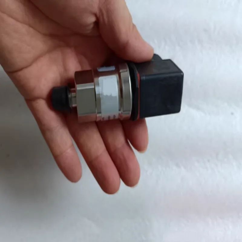 

Совершенно новый оригинальный датчик давления 060G1877 060G1876 060G6685 060G1875 060G1878 060G1870 060G1879 060G1873 060G1874