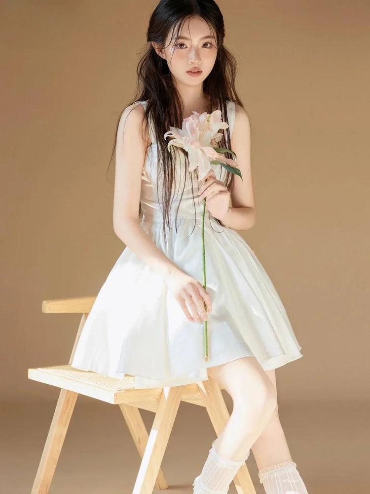 

Костюм для фотосессии в стиле принцессы: балетная тематика, свежесть воздуха, платье для девочки, художественный портрет при лунном свете