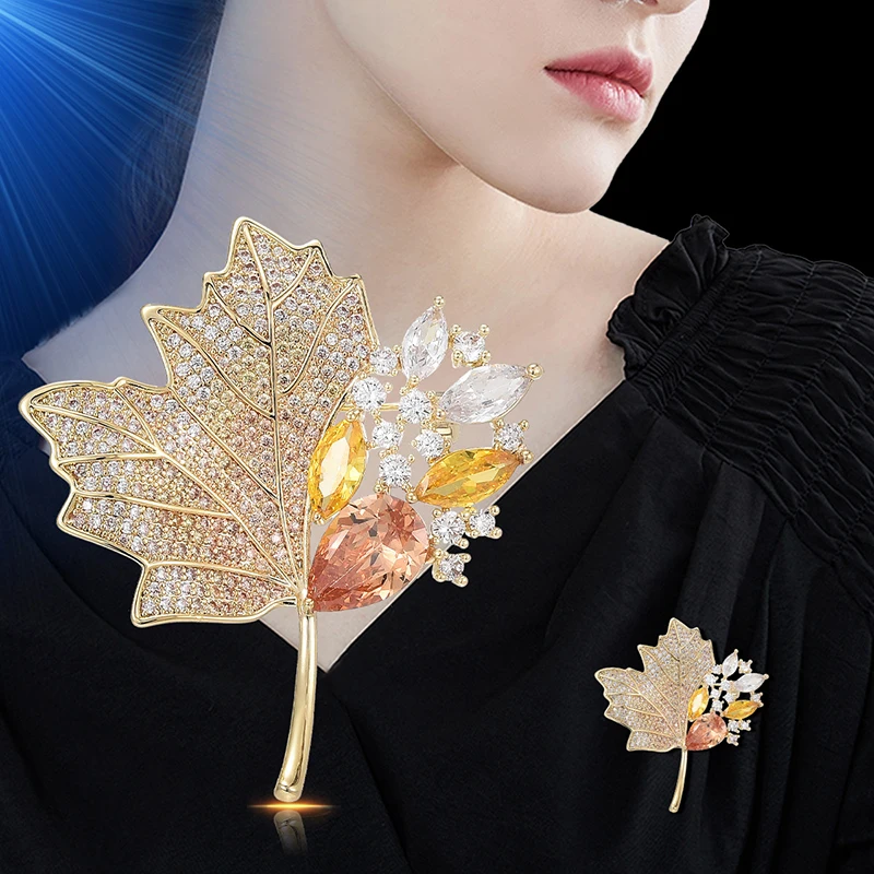 New Exquisite Luxury Leaves Brooch For Women Advanced Sense Rhinestone Corsage Suit Lapel Pins Clothing Accessories Gift