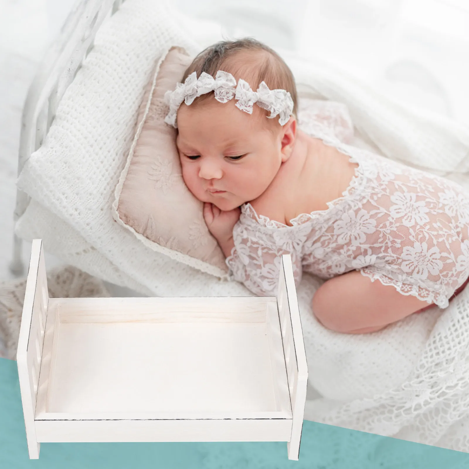 

Vintage Wooden Baby Bed Newborn Photography Prop Infant Photo Shoot Accessory Unisex Solid Wood Photo Prop Baby Photoshoot