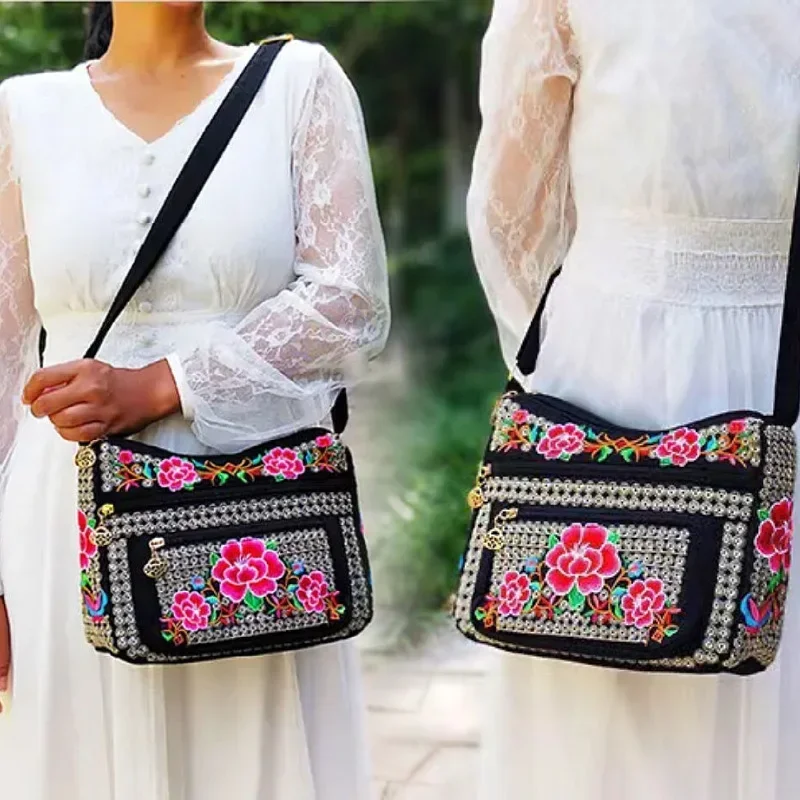 Vintage Ethnic Style Bag Embroidered Women's Shoulder Bag Fully Embroidered Crossbody Bags for Women Ladies Hand Bags Boho