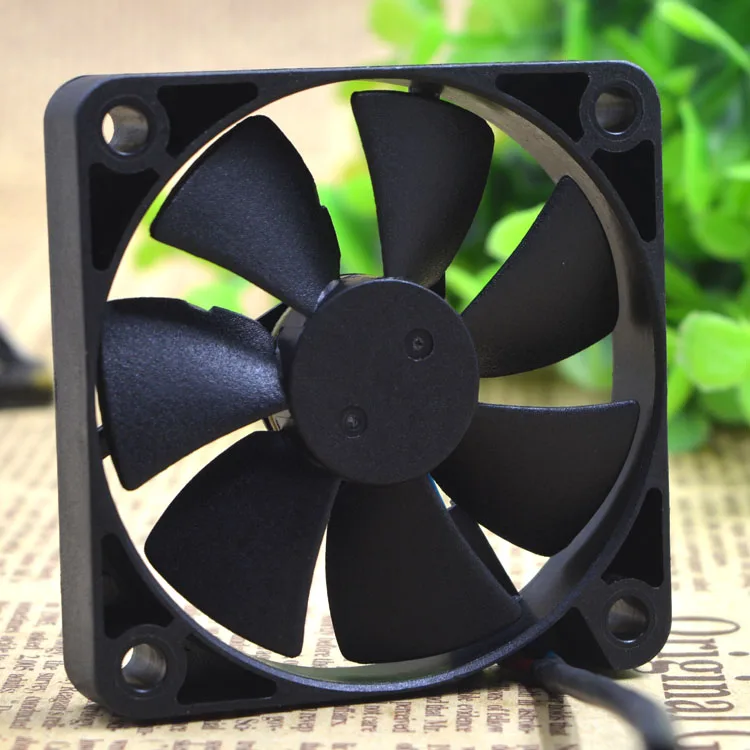 AD0612LB-G76 CF-60SS 12V 0.11A 6 CENTÍMETROS 6010 FÃ