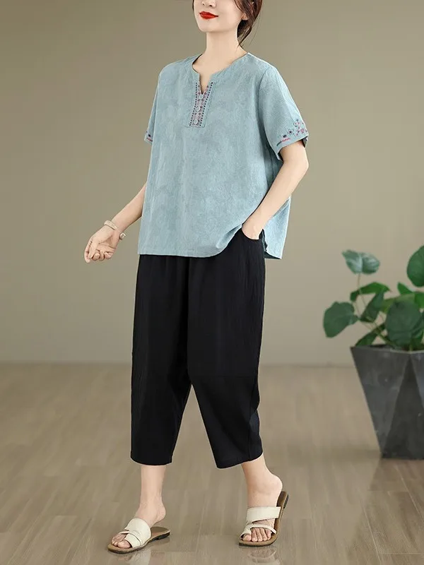 

Комплект из хлопка и льна в стиле ретро, ort Sve V-ne, футболка с вышивкой, повседневные брюки Harlan Seven-eighths, свободные, большие размеры, два...