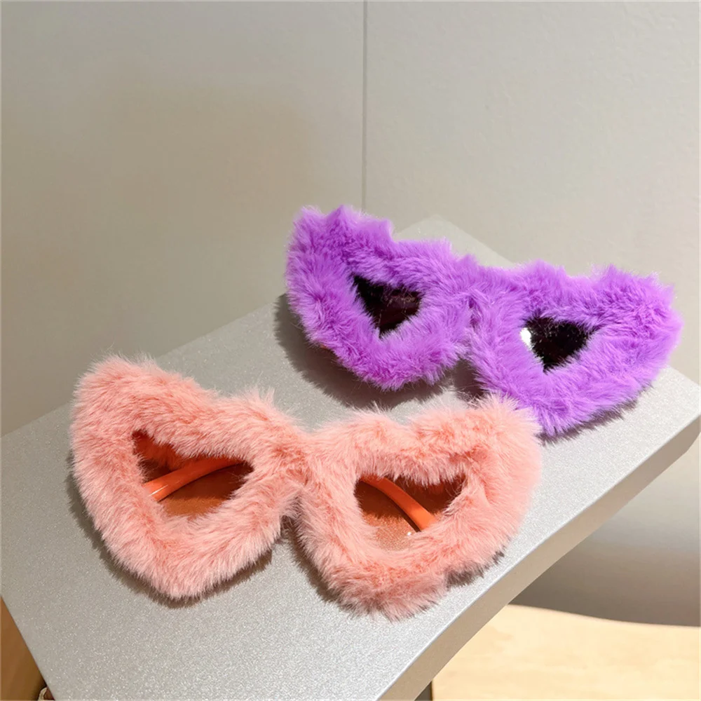 Plush Heart Sunglasses Fashionable Cat Eye Shape Funny Big Shades Glasses Lovely Sweet Party Eyewear Decoration 400UV Goggles