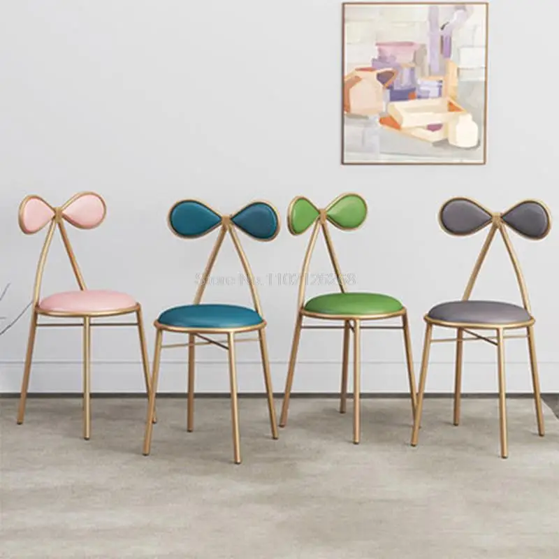 Рисунок 4 - Скандинавский домашний стул в форме бабочки