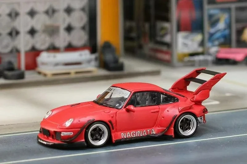 

1:64 RWB993 NAGINATA matte red Diecast Collector's Vehicle Model Car