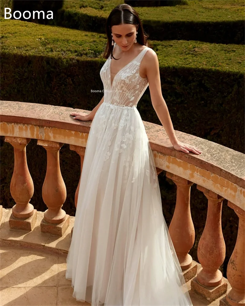 Booma A-Linie, elegante Brautkleider, lange Spitze, Applikationen, V-Ausschnitt, ärmellos, Spitze, Satin, schlichtes Brautkleid nach Maß