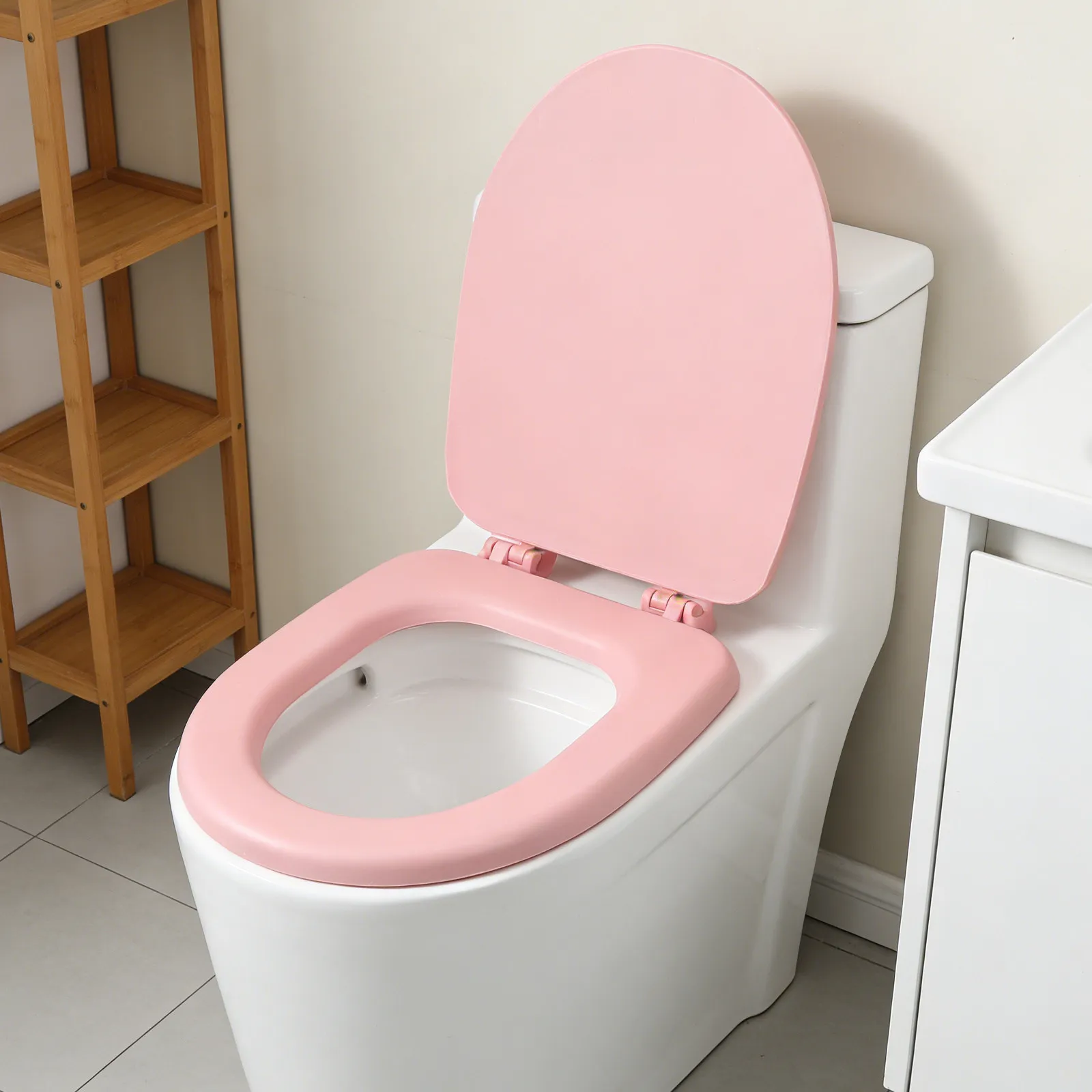 Padded Toilet Seat Cover Soft Foam Cushion Silent Slow Close Comfortable Warm Toilet Lid Cover Fits Round V-Shaped Bathroom