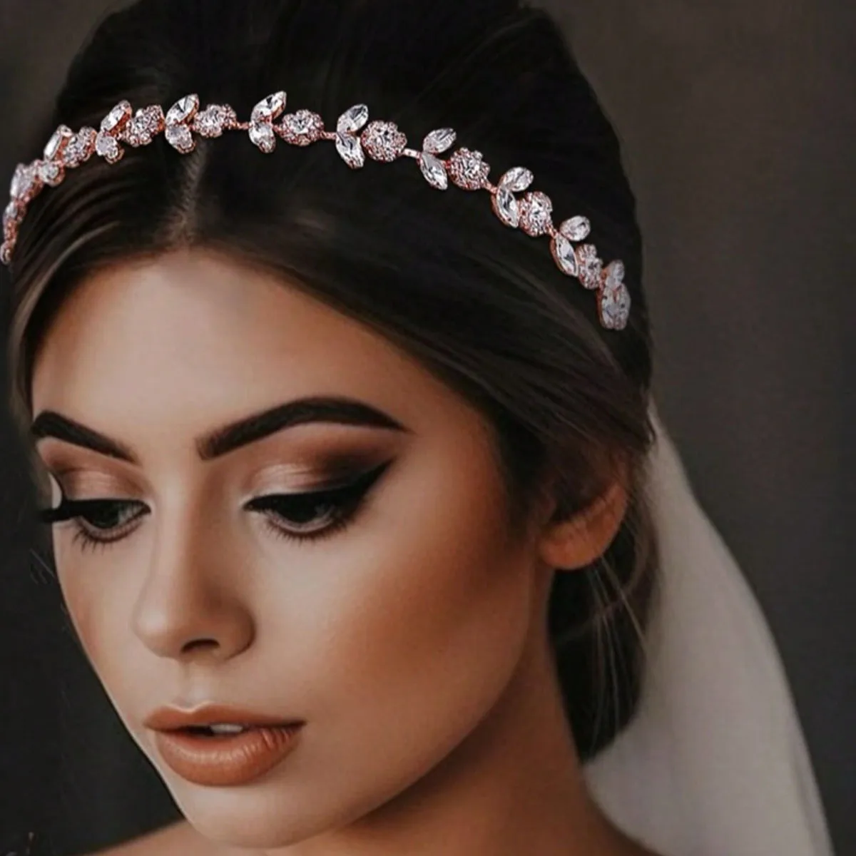 

1pc/Elegant Rhinestone Zircon Headband for Women, Fashion Geometric Hair Band, Perfect for Weddings & Parties, Stylish Accessory