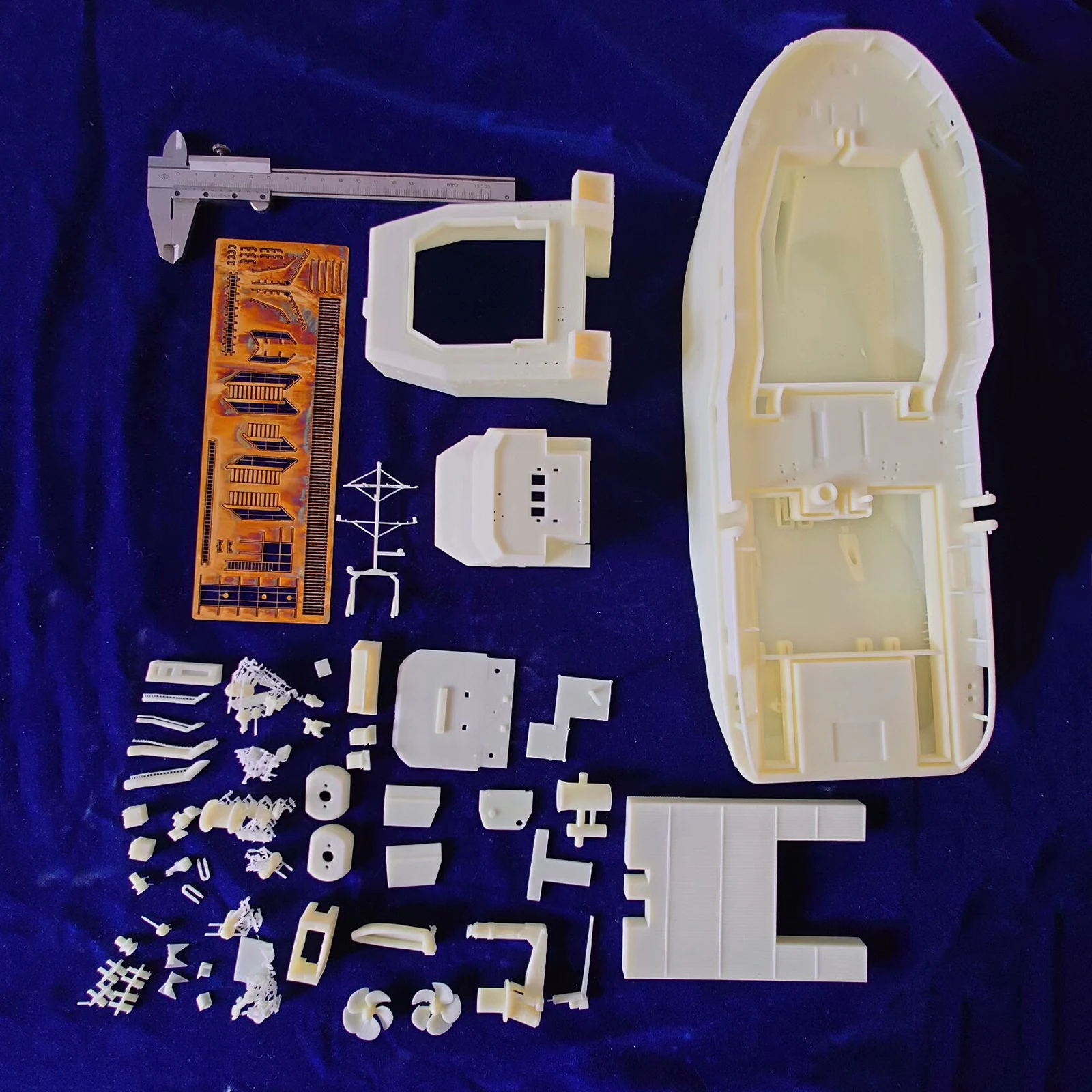 1/100 RC قارب 35 سنتيمتر Damen 3511 التحكم عن بعد Tugboat ثلاثية الأبعاد الطباعة صب RC قارب أطقم منمذجة لعبة الكبار