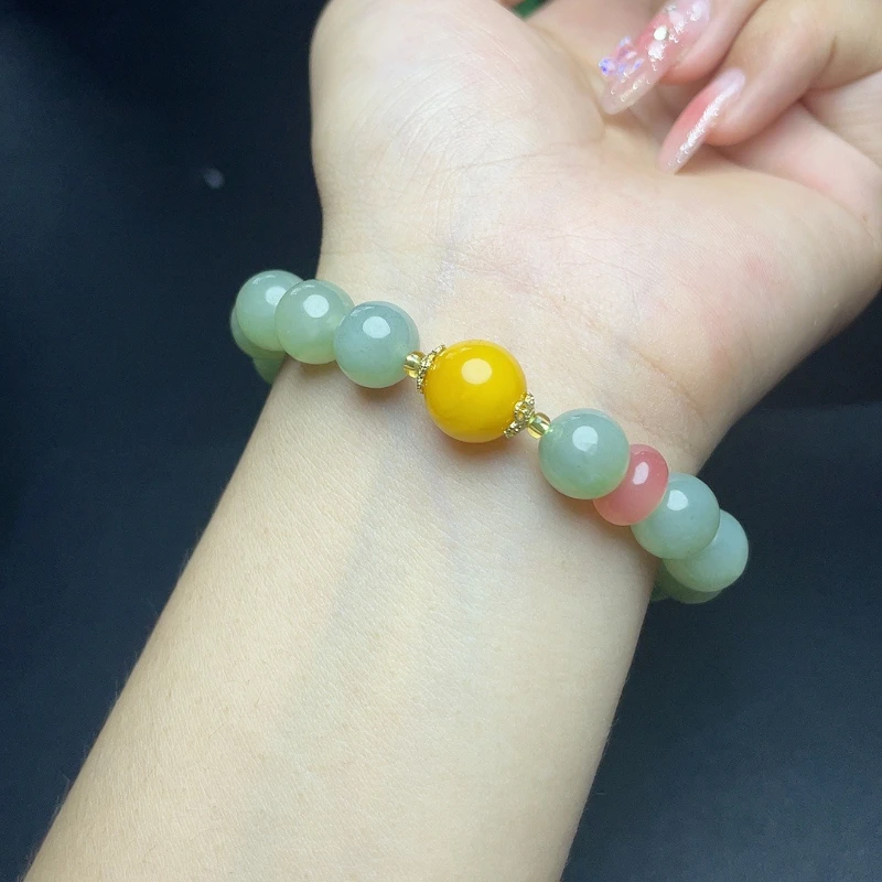 

Natural Hetian jade plus beeswax bead barrier bracelet, single circle bead simple and exquisite fashion bracelet ·