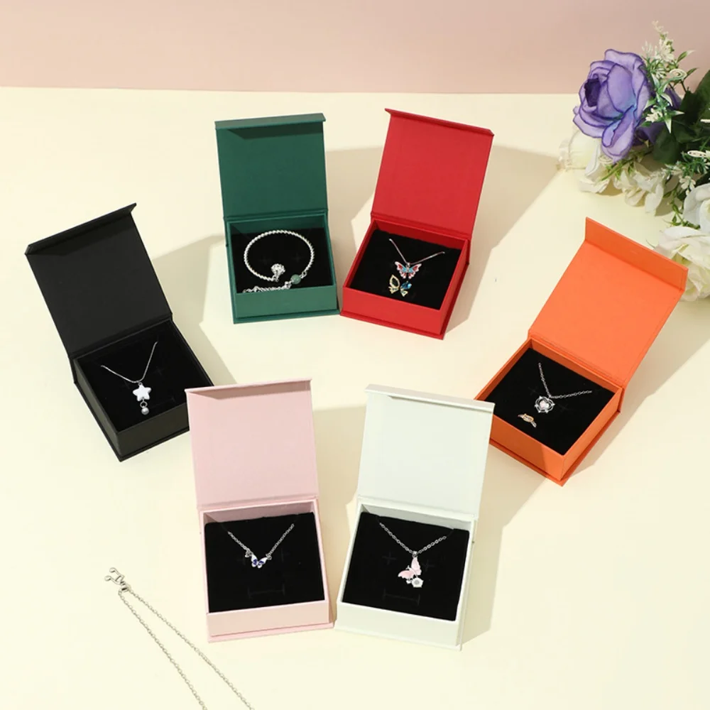 Коробка-с-подвеской-для-ожерелья-компактная-книжная-флип-шкатулка-для-драгоценностей-шкатулка-для-драгоценностей-стильный-органайзер-для-колец-чехол-для-дома-туалетный-столик-свадьба