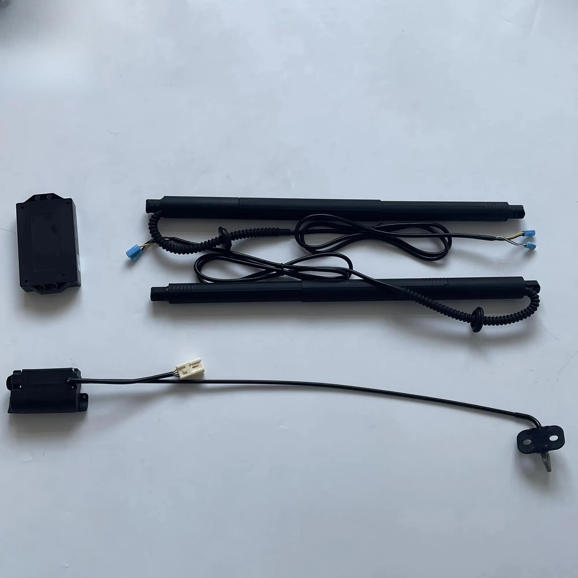 Car Accessories Intelligent Electric Trunk Door Tailgate Lift Lock Power Tailgate System for Chery Tiggo 8 2018+